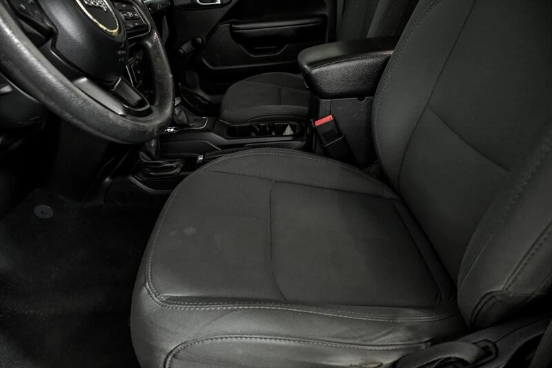 2019 Jeep JL Wrangler - Image 15 of 26