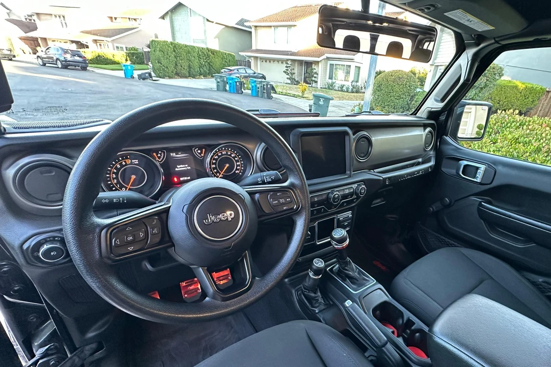 2019 Jeep JL Wrangler - Image 27 of 31
