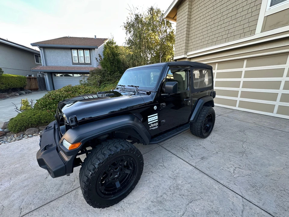 2019 Jeep JL Wrangler - Image 8 of 31