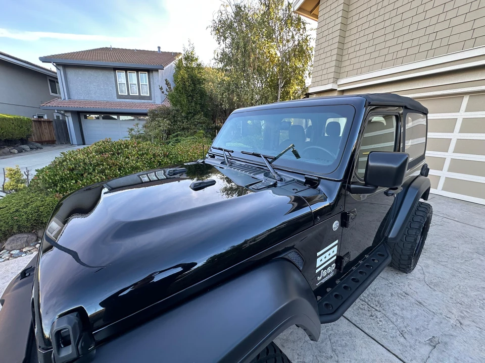 2019 Jeep JL Wrangler - Image 17 of 31