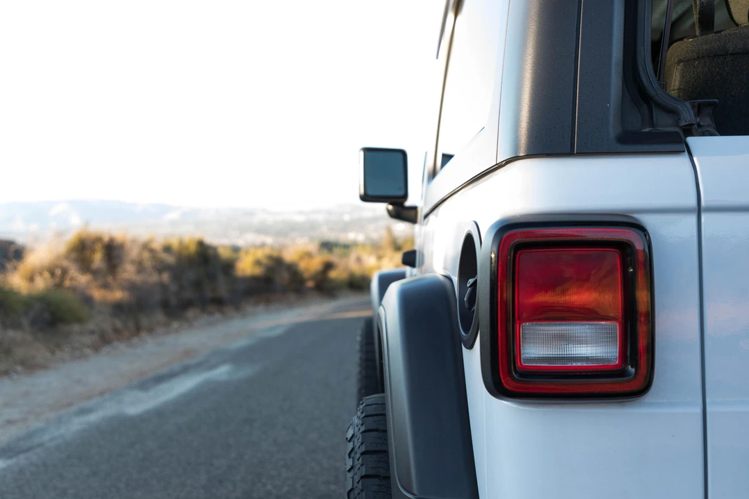 2019 Jeep JL Wrangler - Image 28 of 31