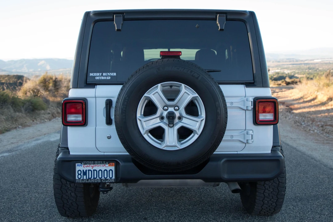 2019 Jeep JL Wrangler - Image 5 of 31