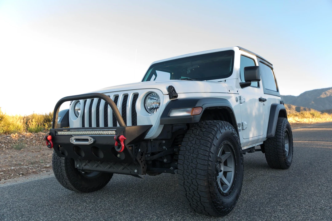 2019 Jeep JL Wrangler - Image 9 of 31