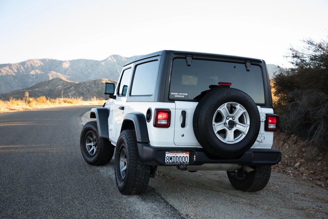 2019 Jeep JL Wrangler - Image 12 of 31