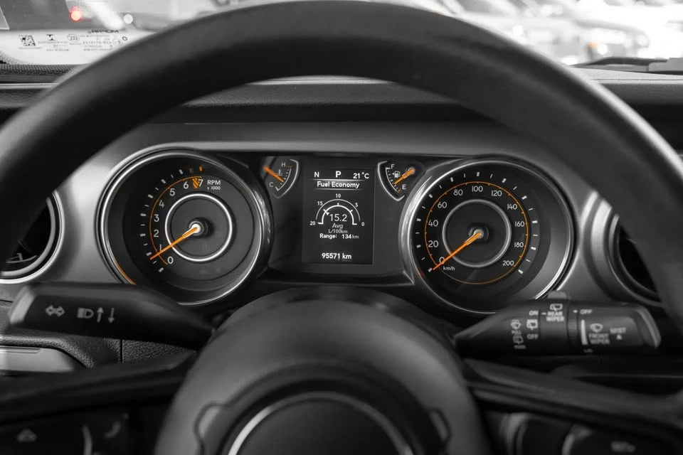 2019 Jeep JL Wrangler - Image 12 of 18