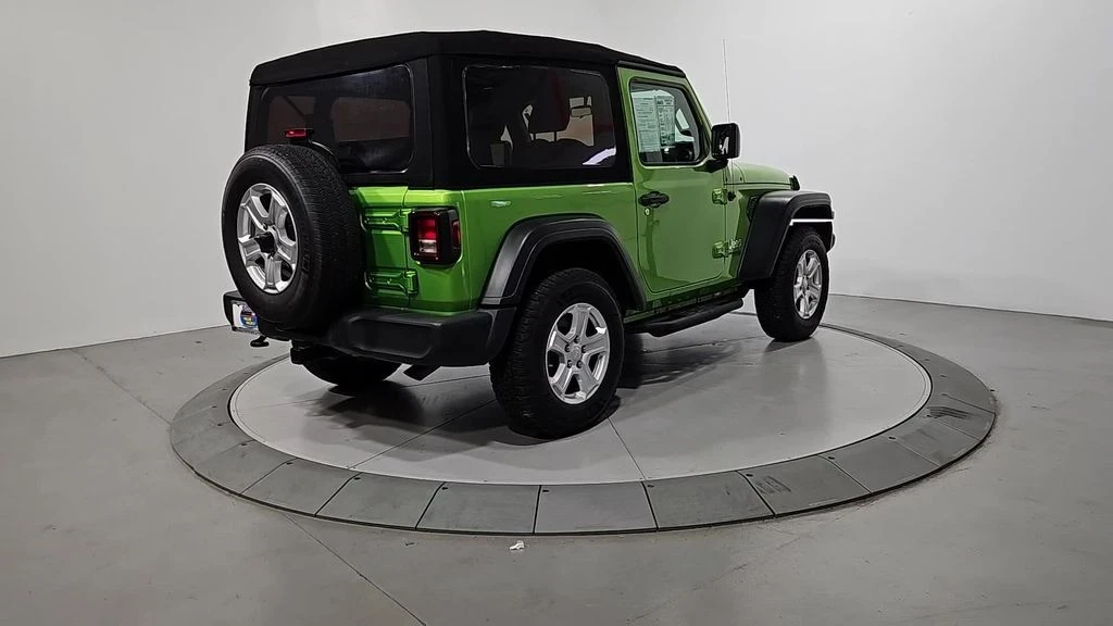 2019 Jeep JL Wrangler - Image 5 of 12