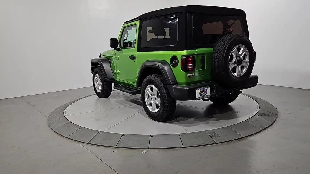 2019 Jeep JL Wrangler - Image 3 of 12