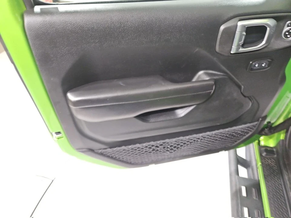 2019 Jeep JL Wrangler - Image 11 of 12