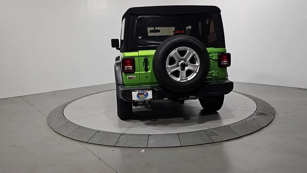 2019 Jeep JL Wrangler - Image 4 of 12