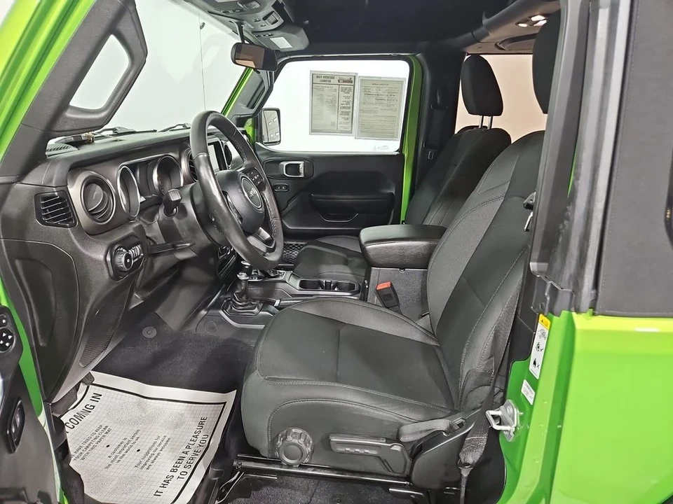2019 Jeep JL Wrangler - Image 10 of 12