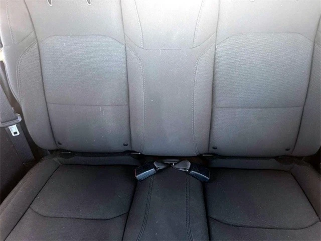 2019 Jeep JL Wrangler - Image 17 of 21