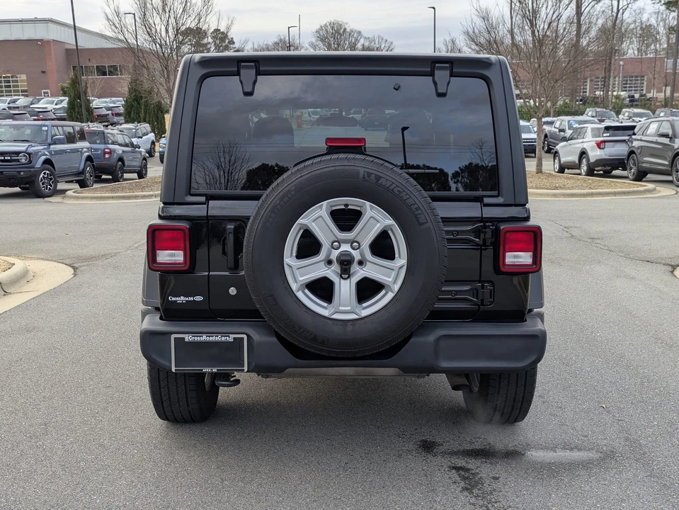 2019 Jeep JL Wrangler - Image 5 of 21