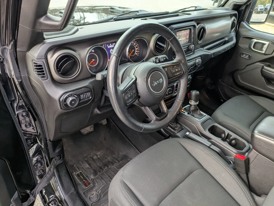 2019 Jeep JL Wrangler - Image 15 of 21