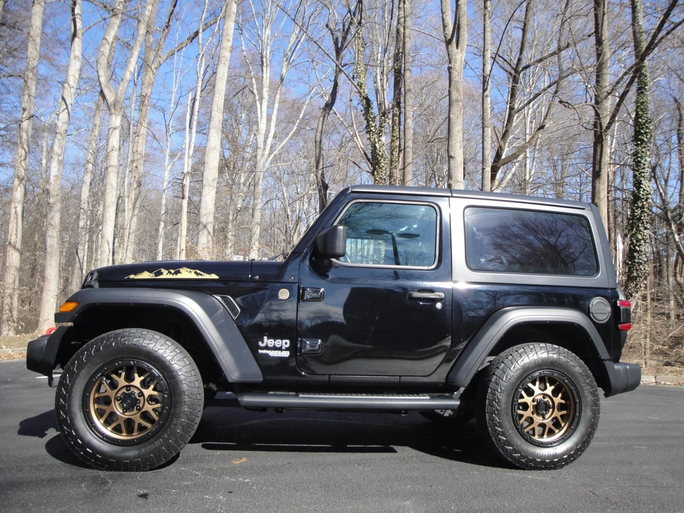2019 Jeep JL Wrangler - Image 7 of 31