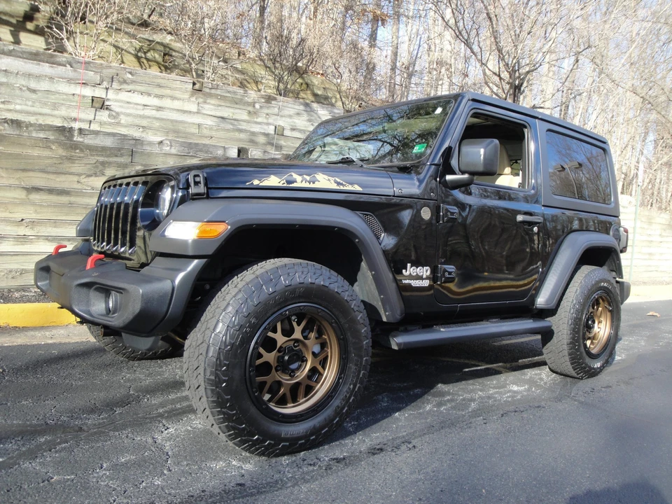 2019 Jeep JL Wrangler - Image 5 of 31