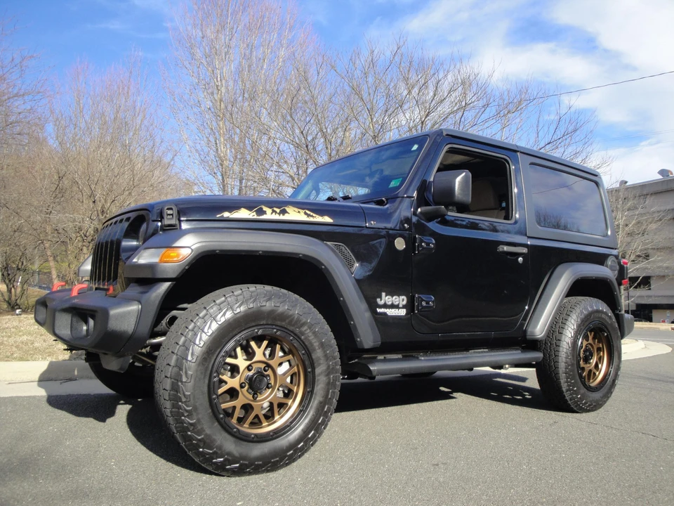 2019 Jeep JL Wrangler - Image 6 of 31