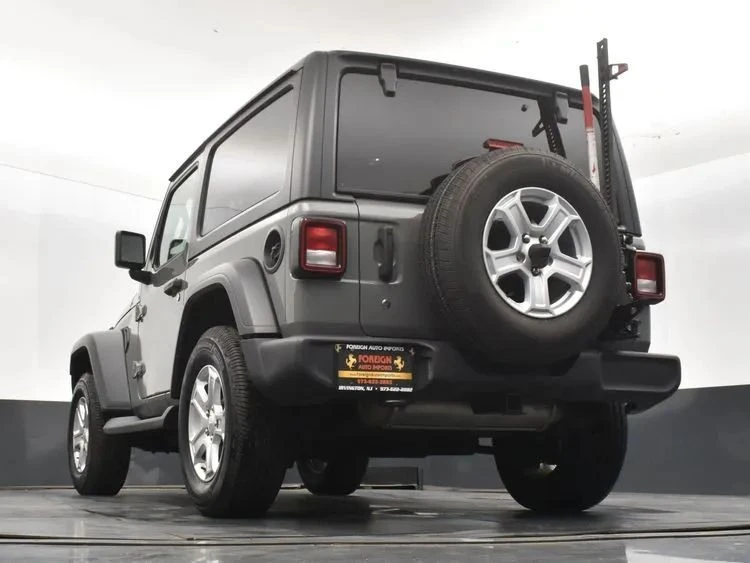 2019 Jeep JL Wrangler - Image 12 of 12