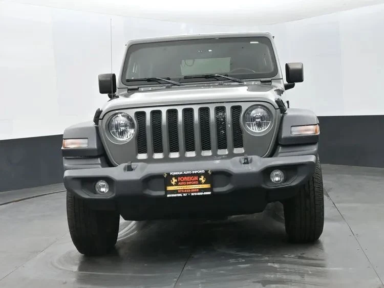 2019 Jeep JL Wrangler - Image 3 of 12