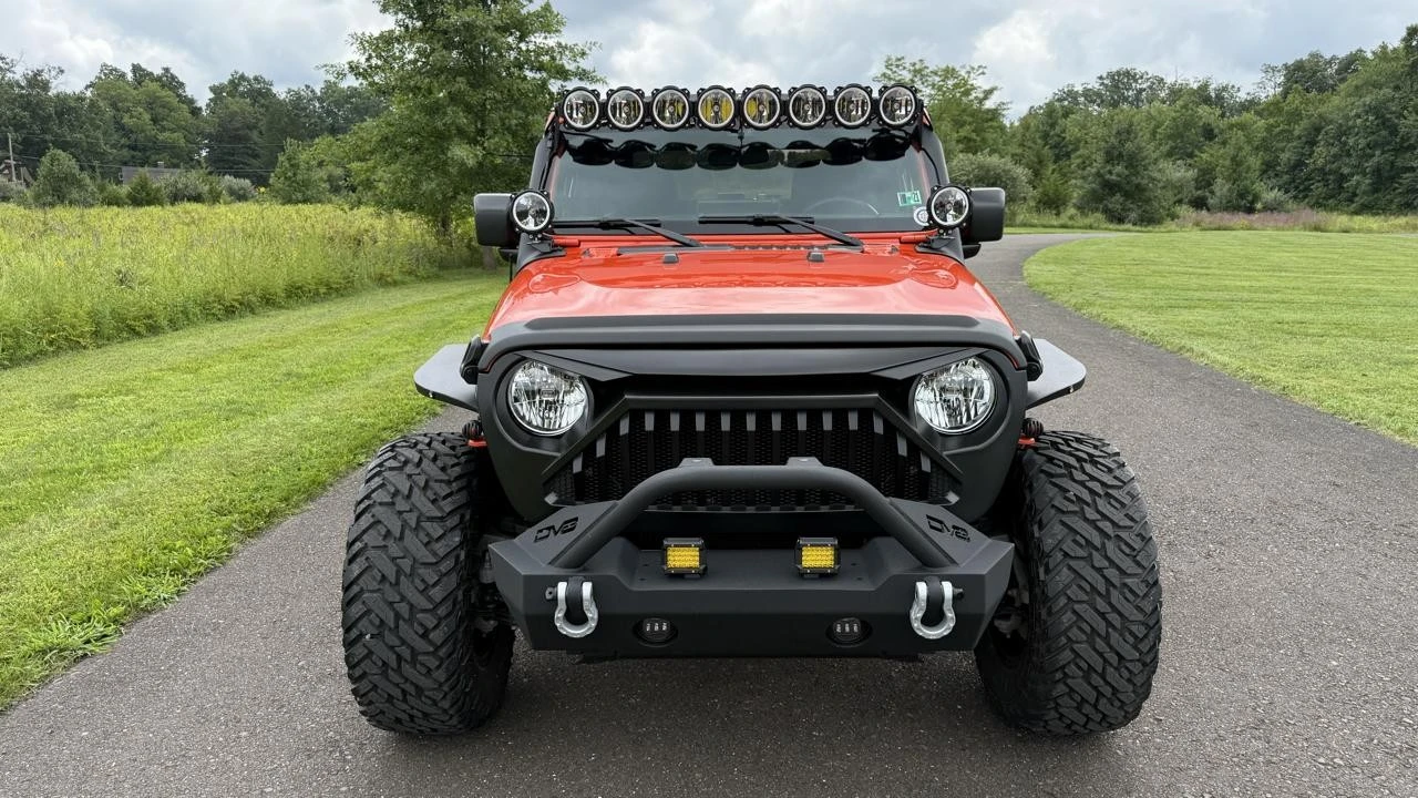 2019 Jeep JL Wrangler - Image 4 of 31