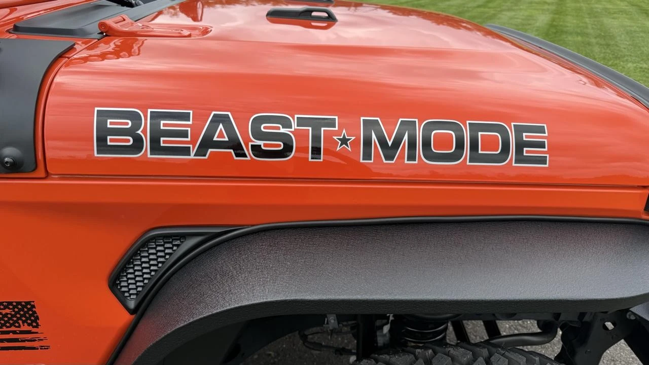 2019 Jeep JL Wrangler - Image 8 of 31