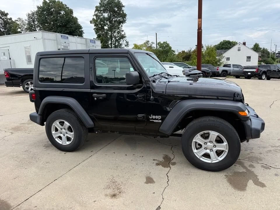 2019 Jeep JL Wrangler - Image 5 of 20