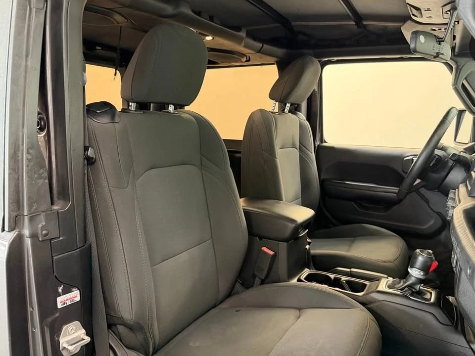 2019 Jeep JL Wrangler - Image 17 of 20