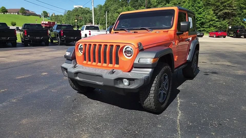 2019 Jeep JL Wrangler - Image 11 of 20