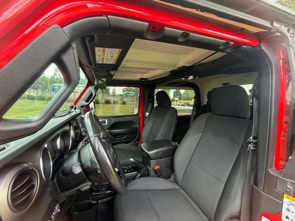 2019 Jeep JL Wrangler - Image 17 of 19