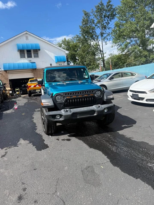 2019 Jeep JL Wrangler - Image 7 of 9