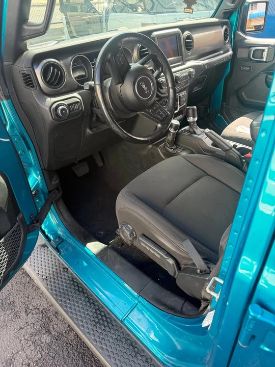 2019 Jeep JL Wrangler - Image 5 of 9