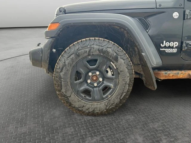 2019 Jeep JL Wrangler - Image 9 of 25