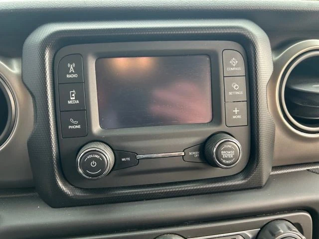 2019 Jeep JL Wrangler - Image 21 of 25