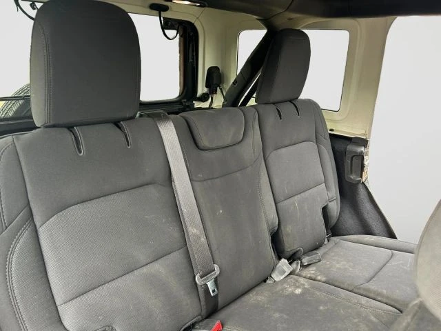 2019 Jeep JL Wrangler - Image 18 of 25