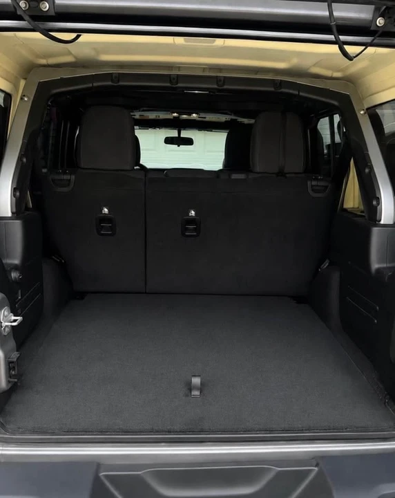 2019 Jeep JL Wrangler - Image 2 of 5