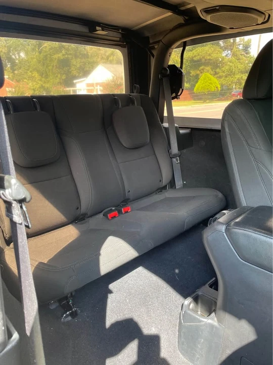 2019 Jeep JL Wrangler - Image 6 of 11