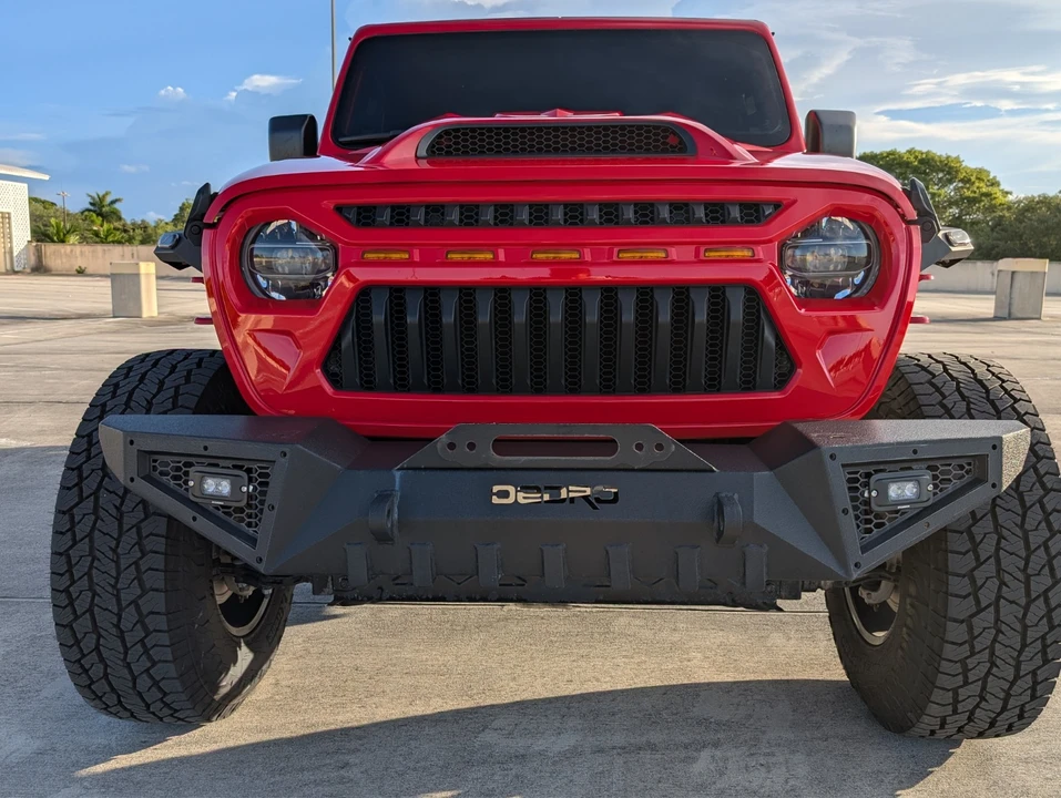 2019 Jeep JL Wrangler - Image 19 of 31
