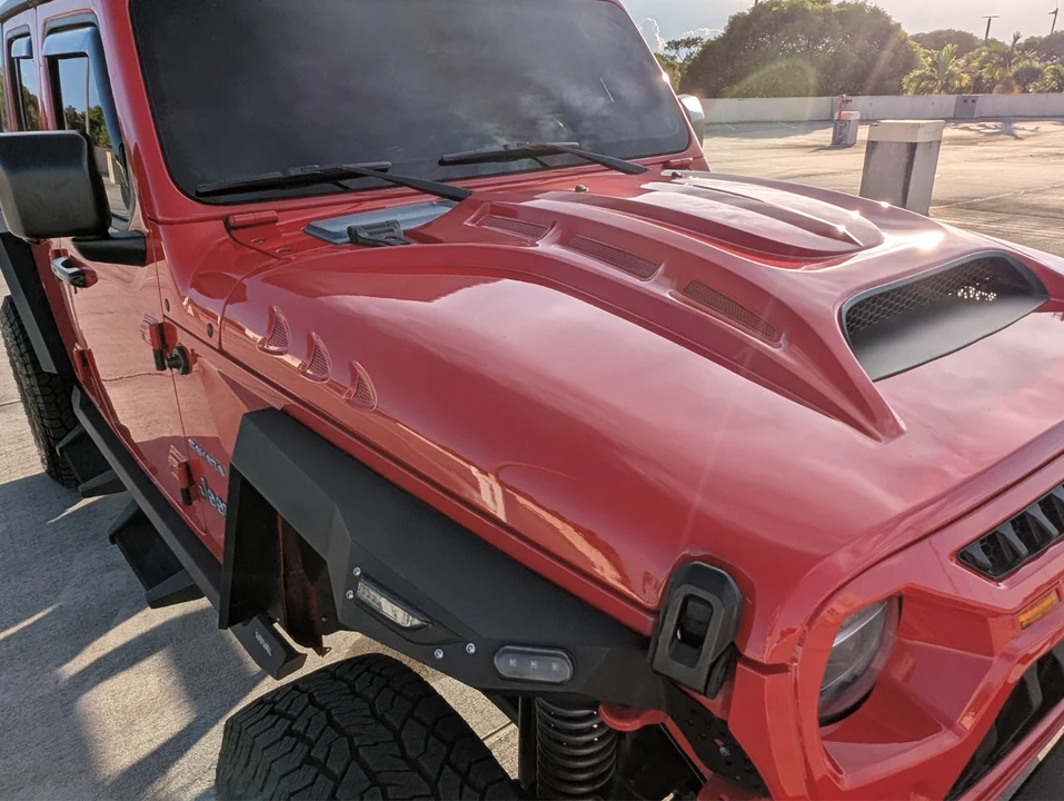 2019 Jeep JL Wrangler - Image 24 of 31