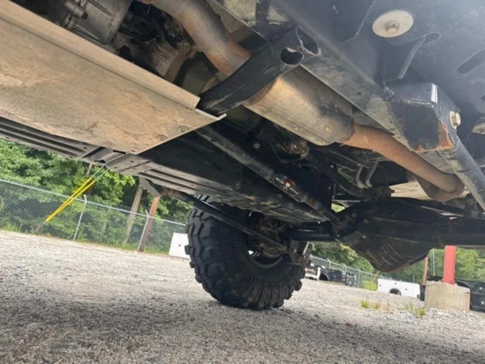 2019 Jeep JL Wrangler - Image 12 of 21