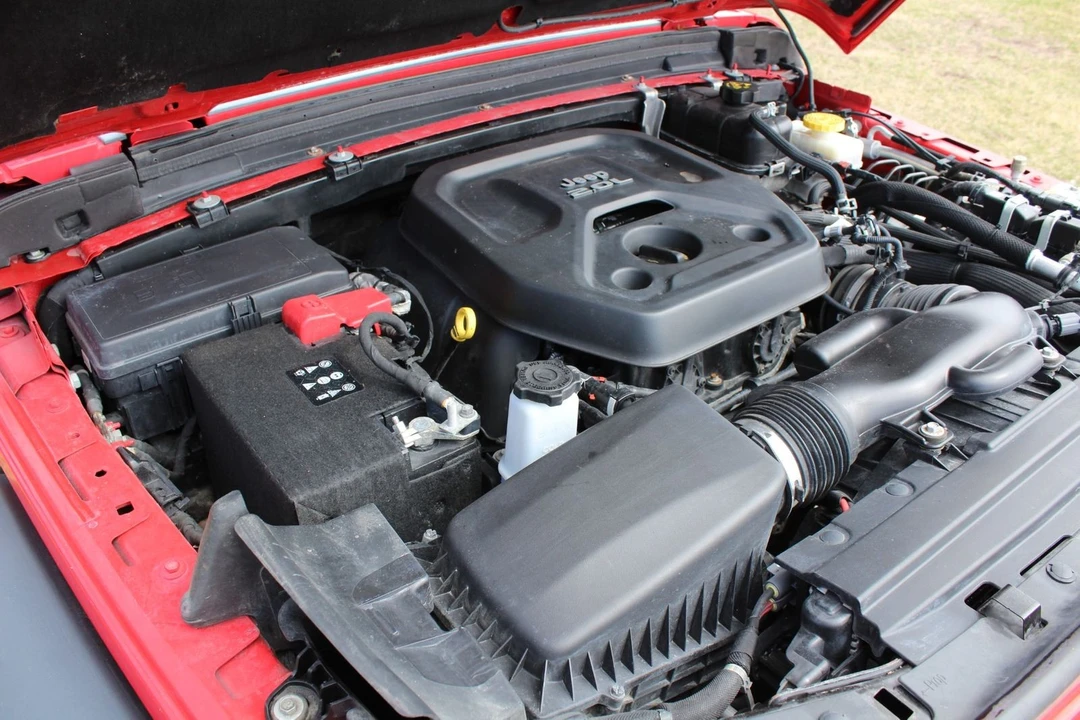 2019 Jeep JL Wrangler - Image 12 of 12