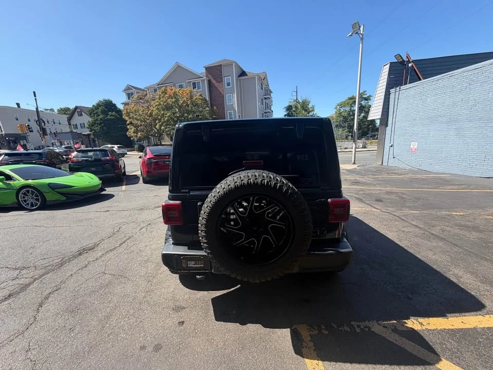 2019 Jeep JL Wrangler - Image 6 of 20