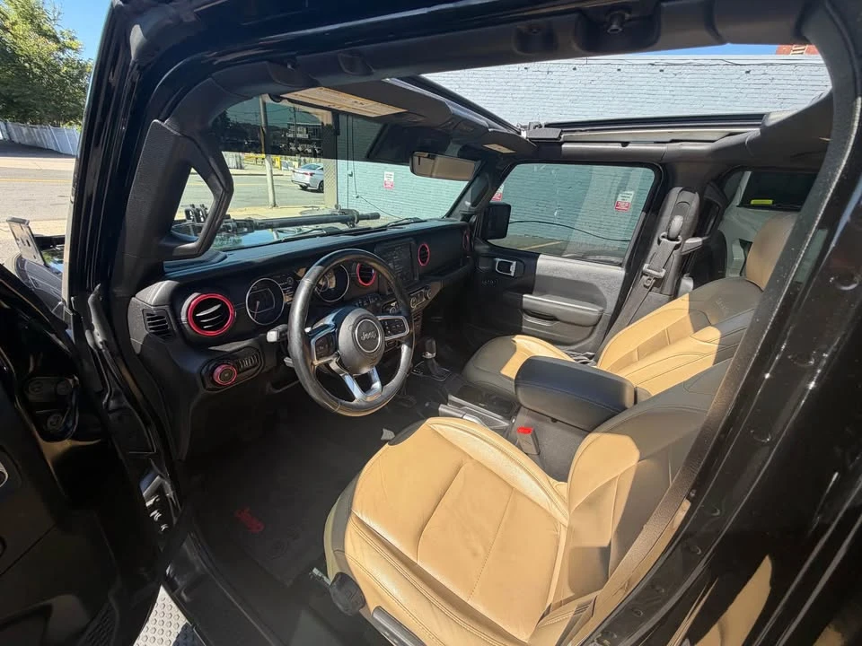 2019 Jeep JL Wrangler - Image 13 of 20
