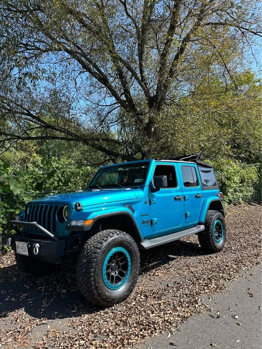 2019 Jeep JL Wrangler - Image 3 of 5