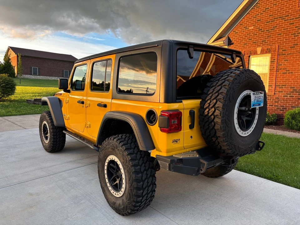 2019 Jeep JL Wrangler - Image 11 of 15