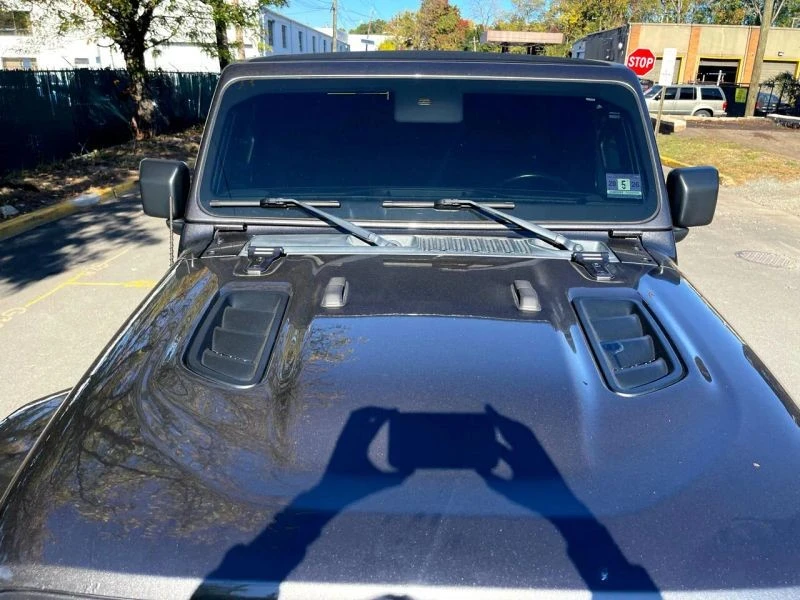 2019 Jeep JL Wrangler - Image 9 of 12