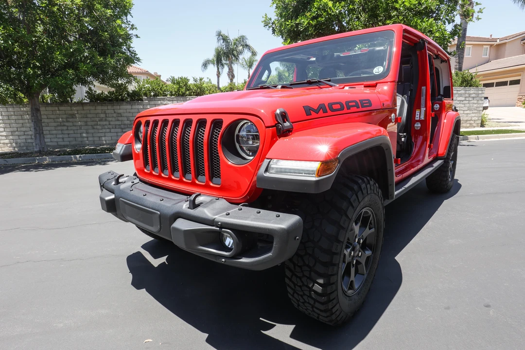 2019 Jeep JL Wrangler - Image 9 of 31
