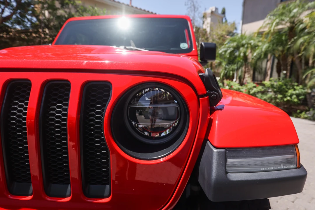 2019 Jeep JL Wrangler - Image 29 of 31