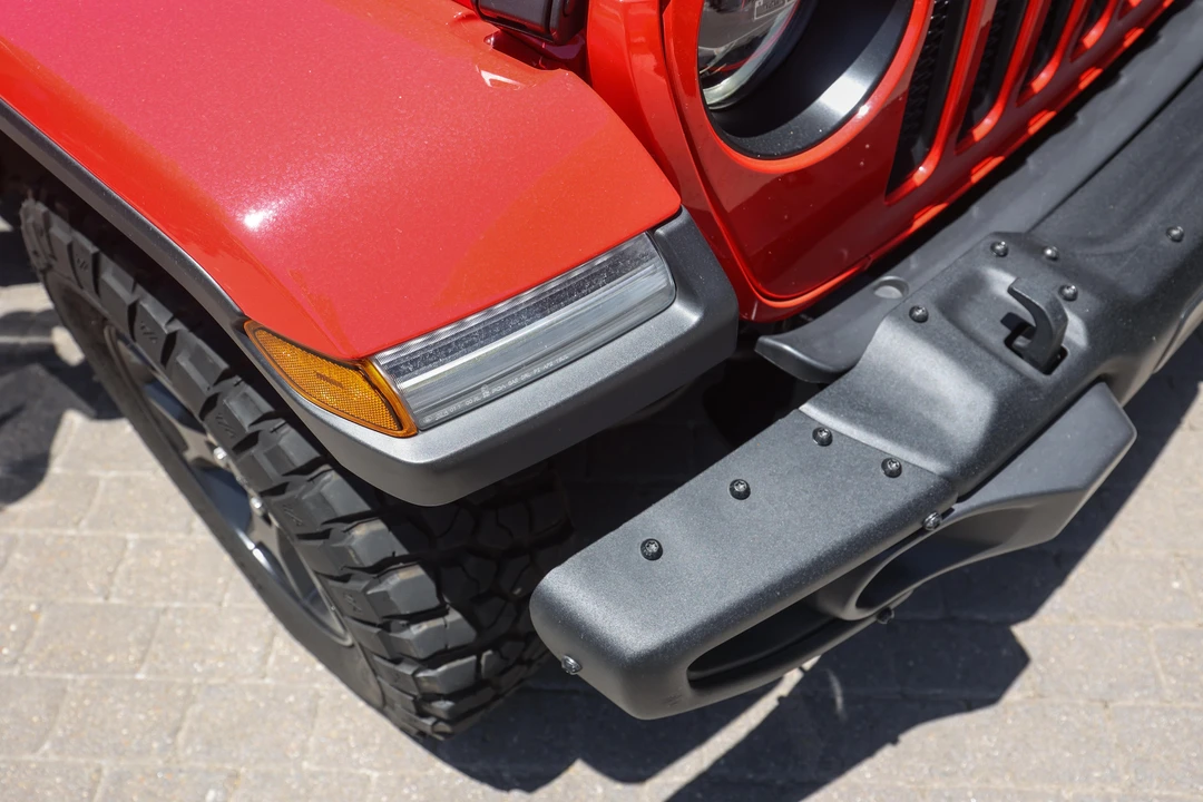 2019 Jeep JL Wrangler - Image 21 of 31