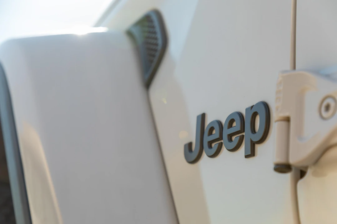 2019 Jeep JL Wrangler - Image 29 of 31