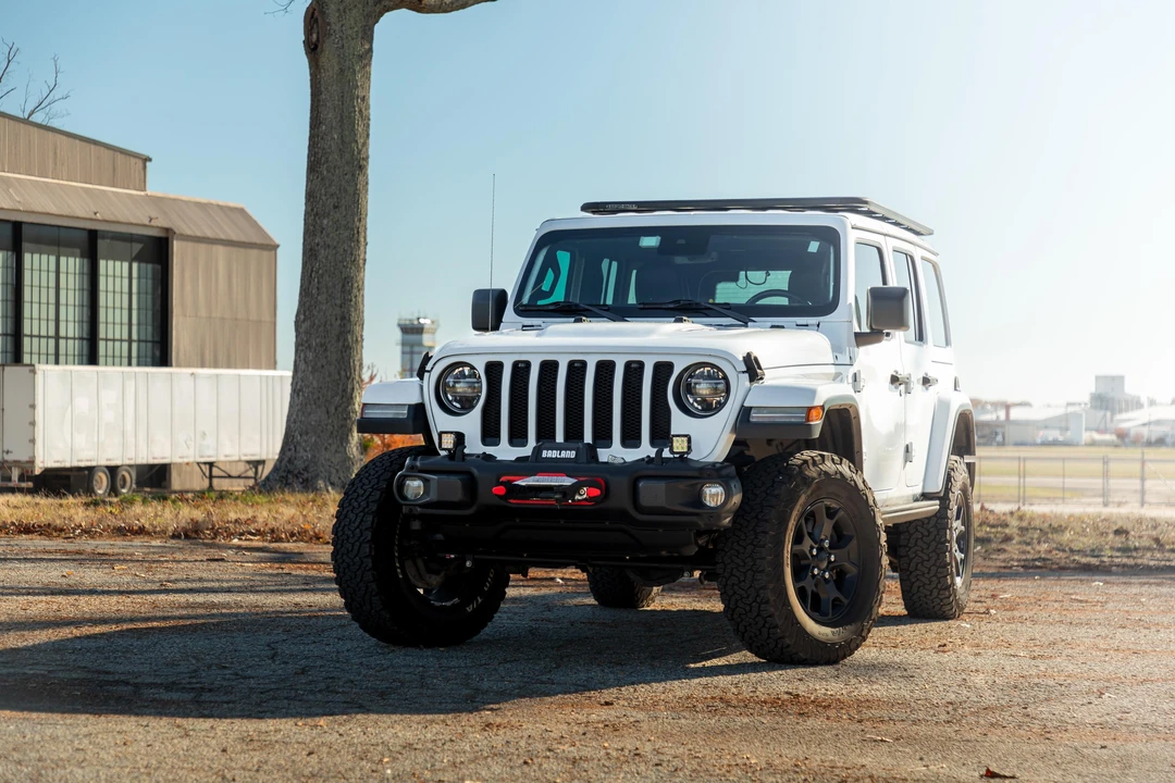 2019 Jeep JL Wrangler - Image 6 of 31