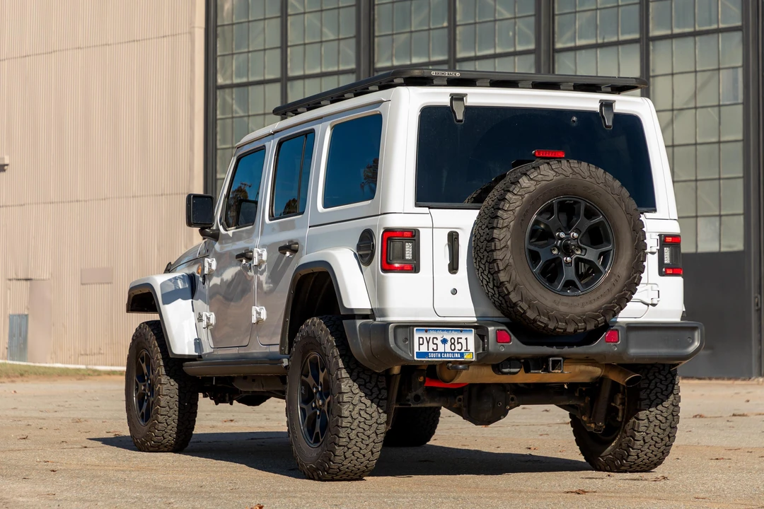 2019 Jeep JL Wrangler - Image 11 of 31